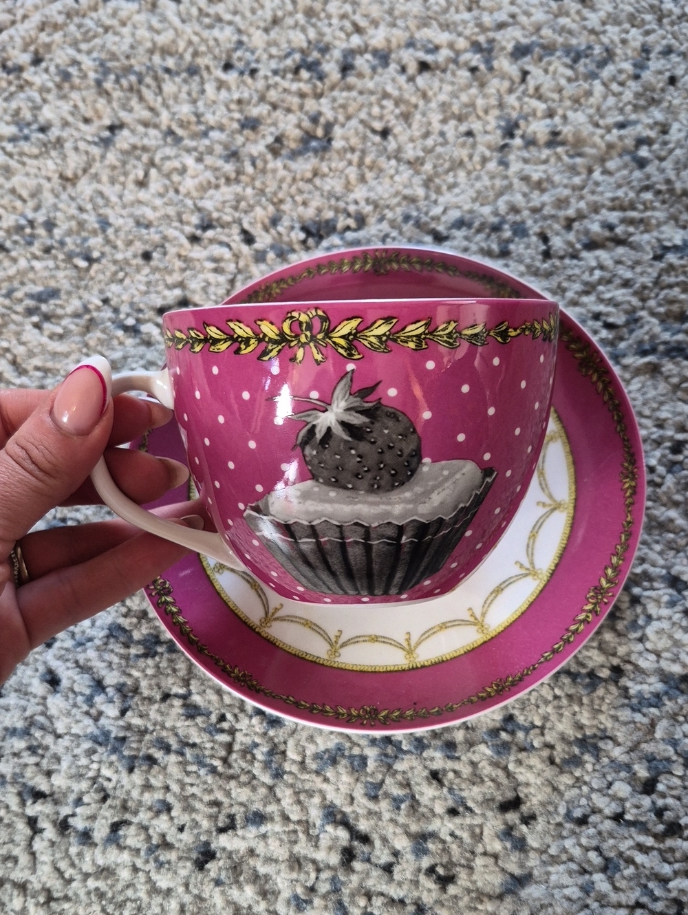 Pink Strawberry Cup & Saucer Tea Set - Decorative Home Dining Drinkware